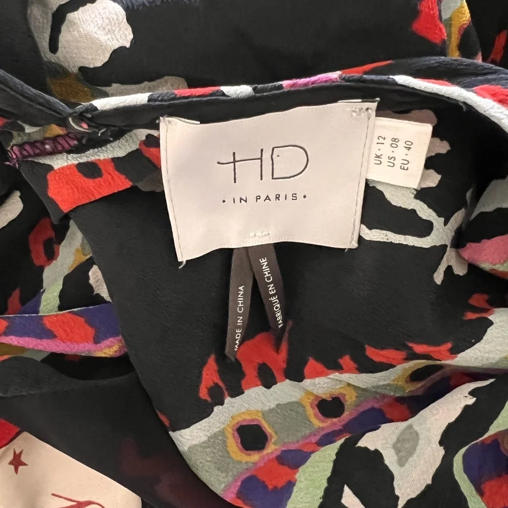 HD in Paris Black and Pink Asymmetrical Graphic Camisole - Picture 2 of 3